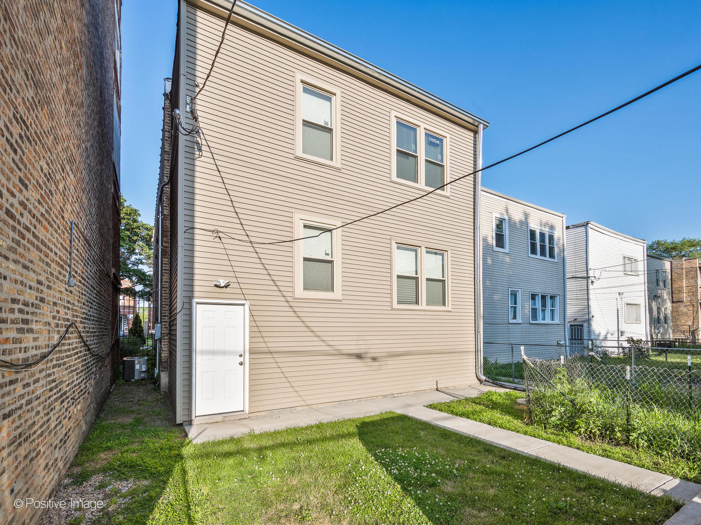 6932 South Green Street Chicago IL 60621