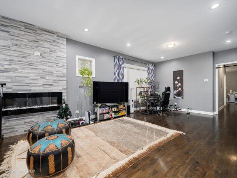 6932 South Green Street Chicago IL 60621