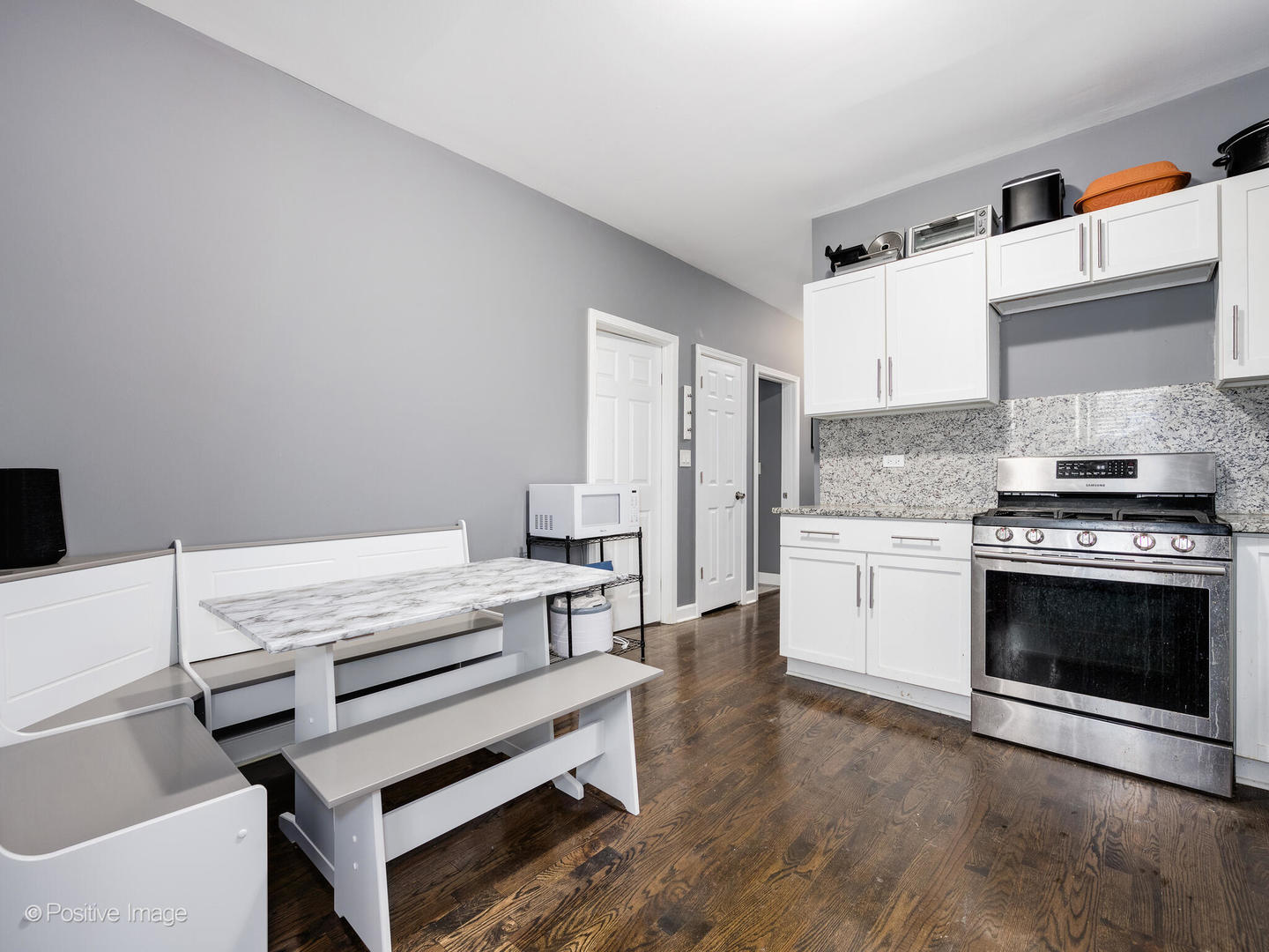 6932 South Green Street Chicago IL 60621