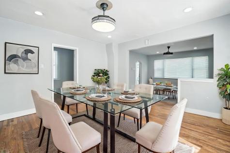 307 East 136th Place Chicago IL 60827