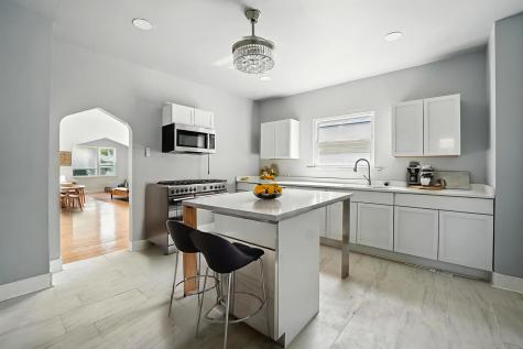 307 East 136th Place Chicago IL 60827