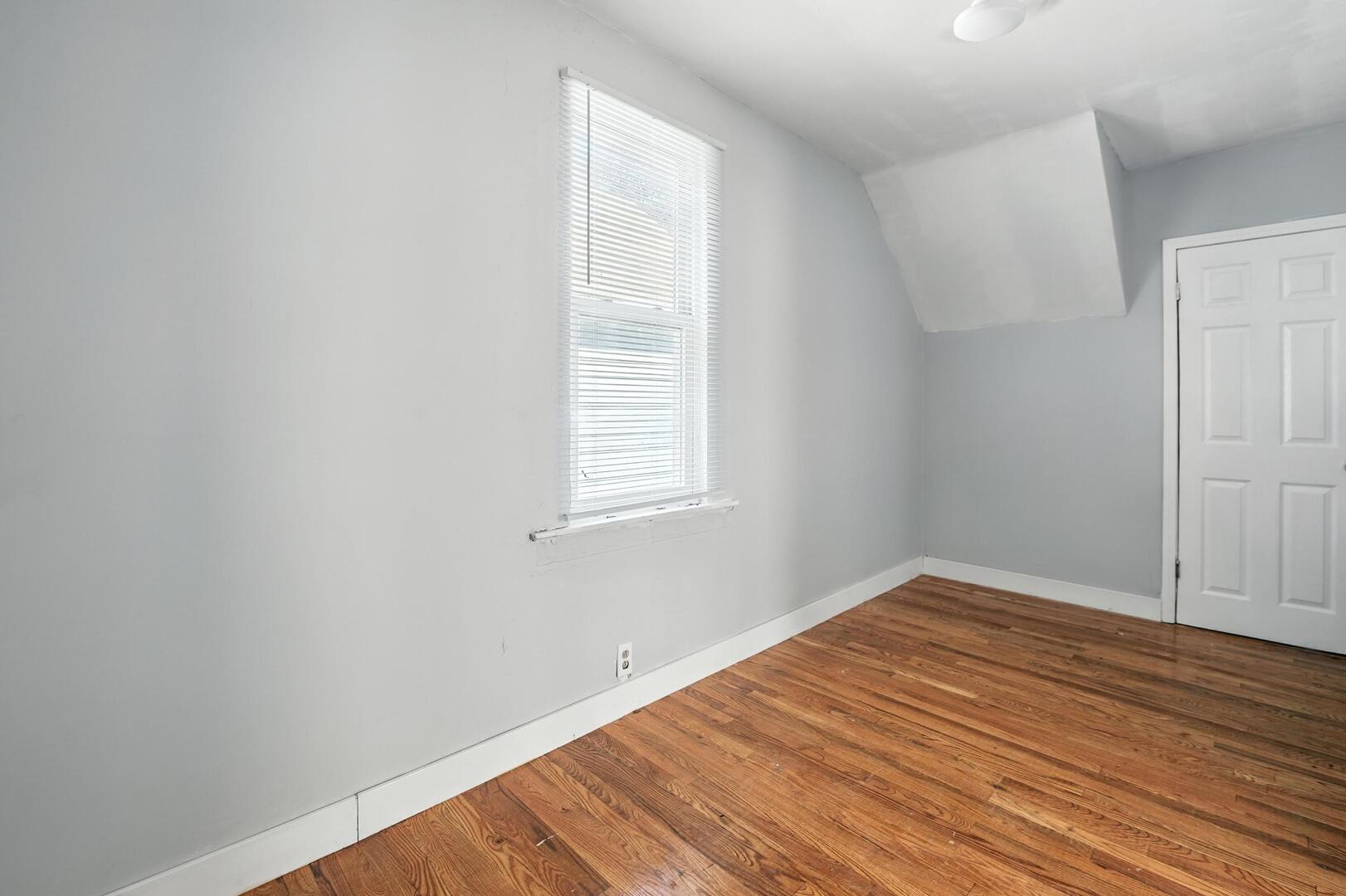 307 East 136th Place Chicago IL 60827