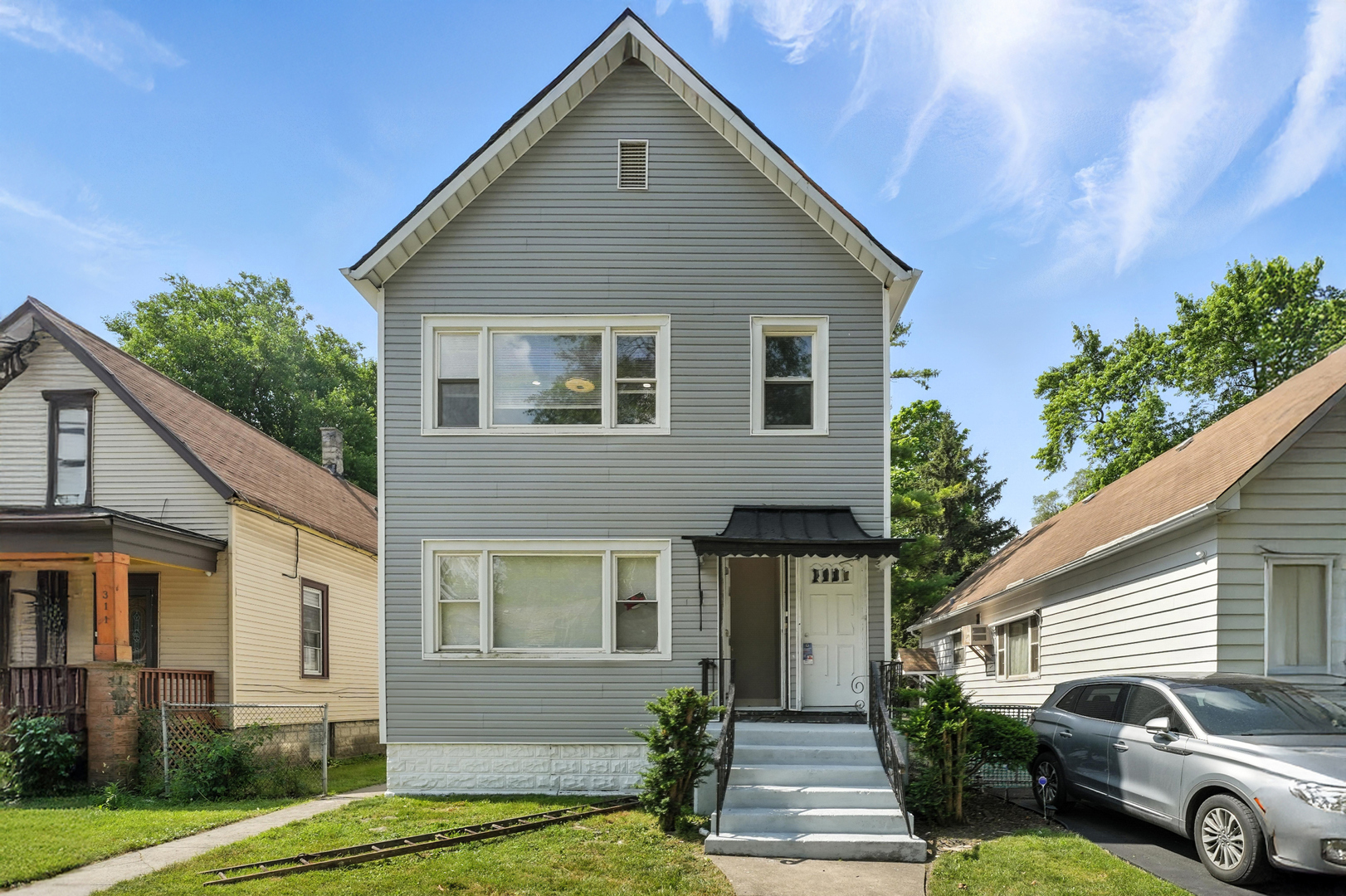 307 East 136th Place Chicago IL 60827