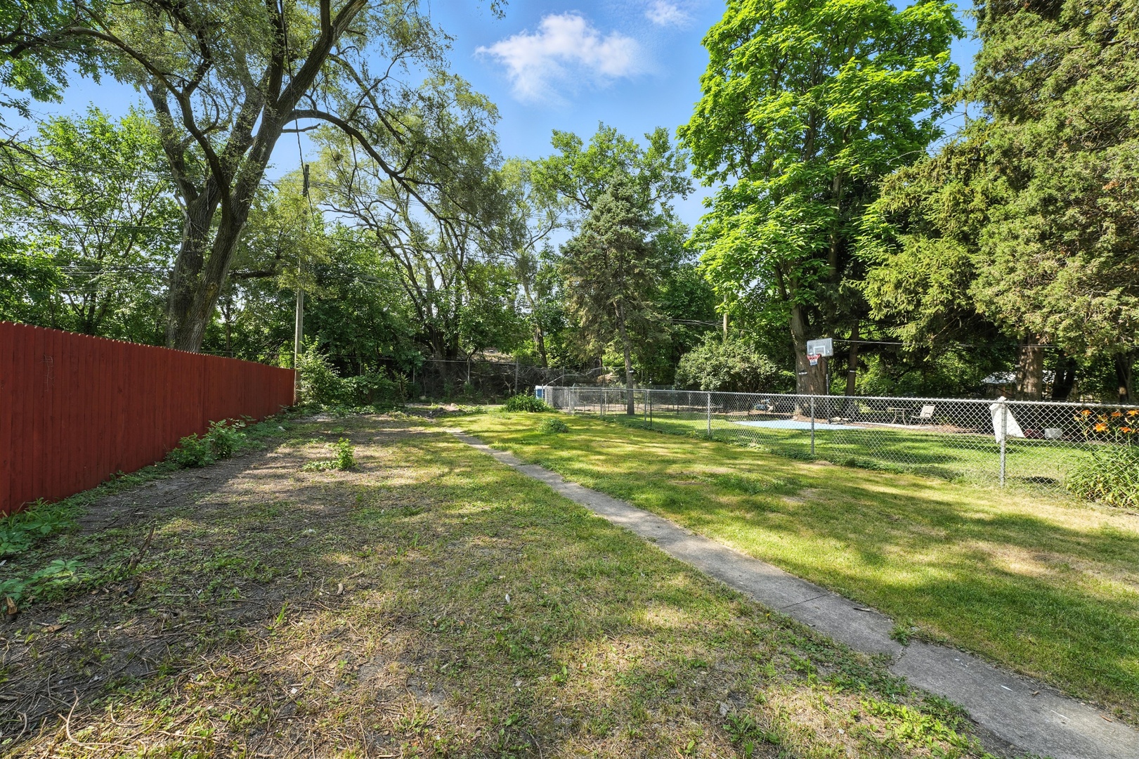 307 East 136th Place Chicago IL 60827