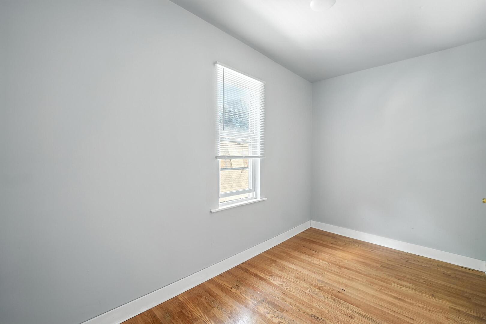 307 East 136th Place Chicago IL 60827