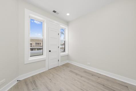 3107 West Flournoy Street Chicago IL 60612