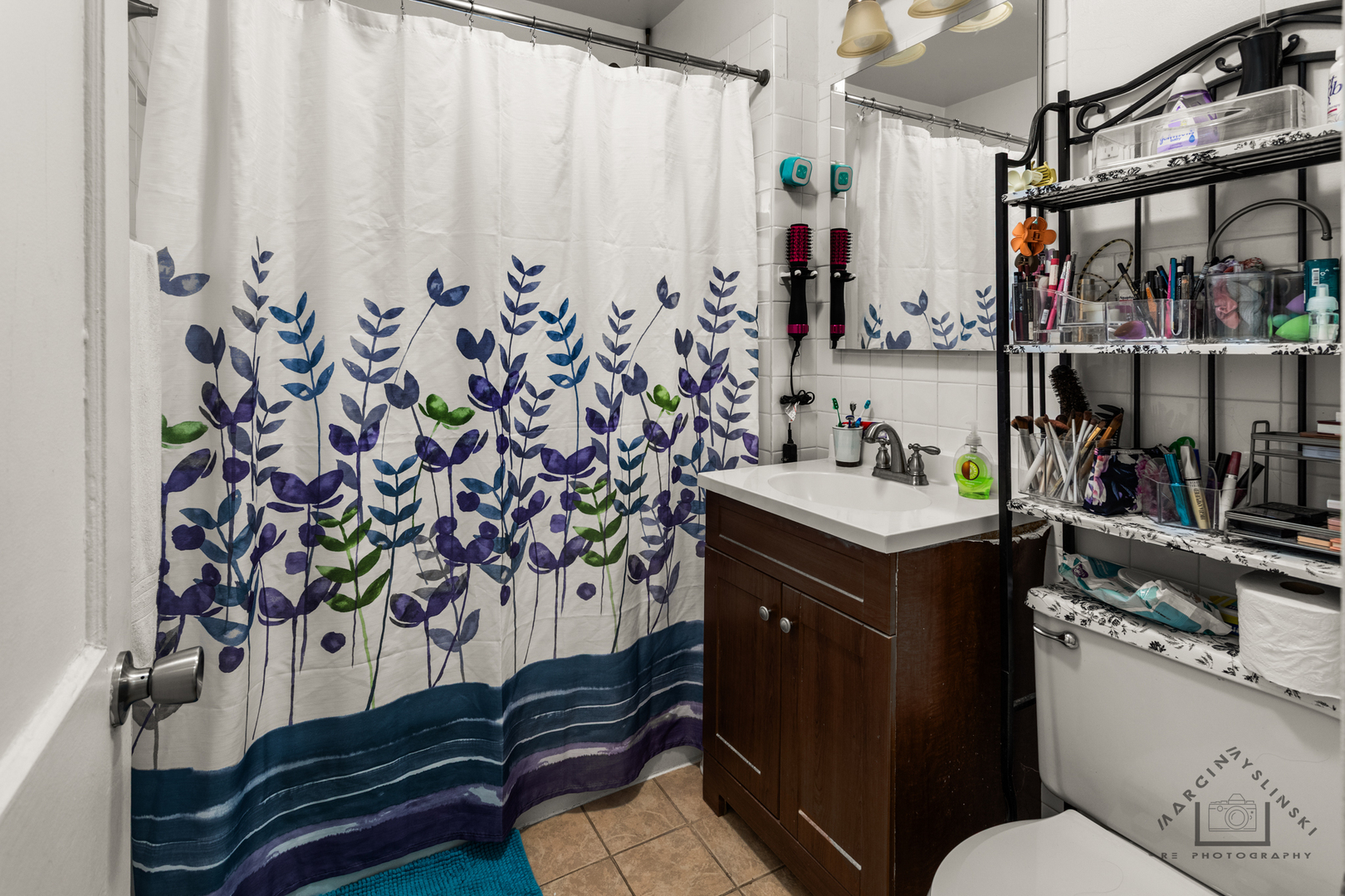 5041 West Agatite Avenue Chicago IL 60630