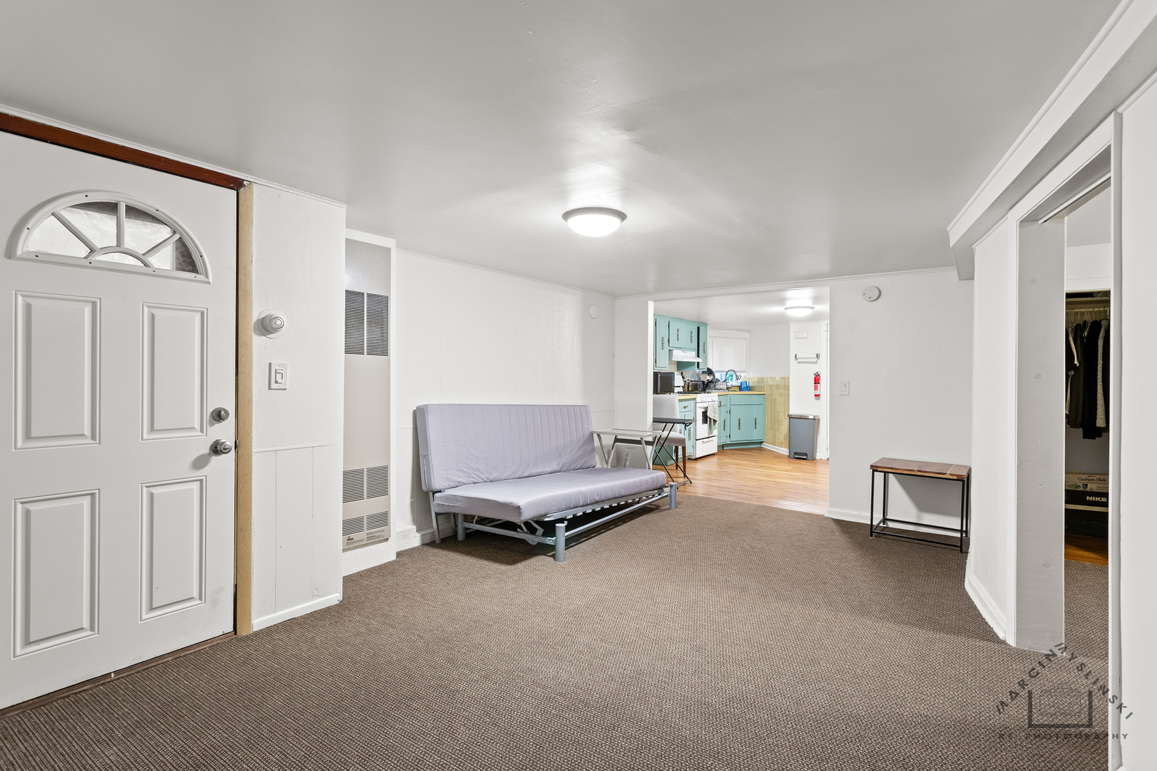 5041 West Agatite Avenue Chicago IL 60630