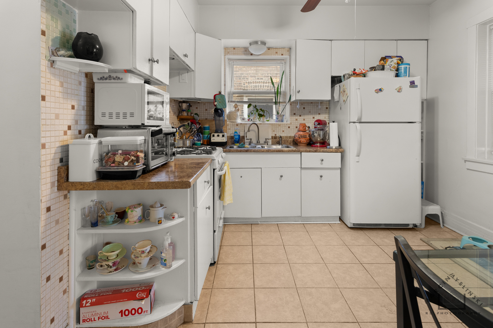 5041 West Agatite Avenue Chicago IL 60630
