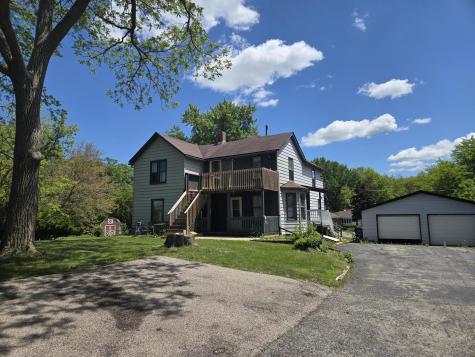 945-947 South Street Woodstock IL 60098