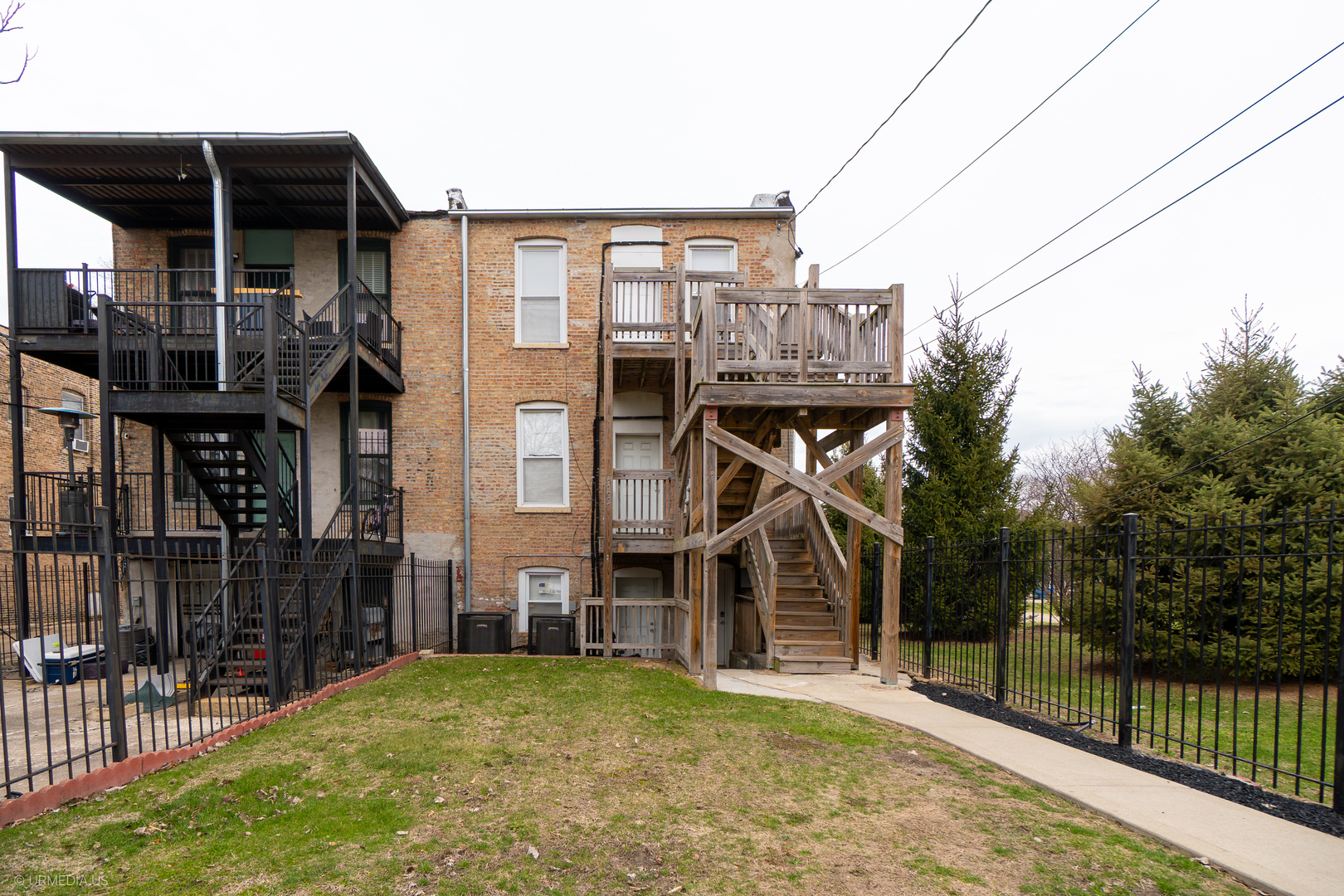 4326 South Calumet Avenue Chicago IL 60653