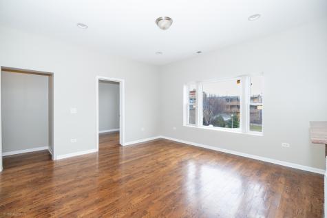 4326 South Calumet Avenue Chicago IL 60653