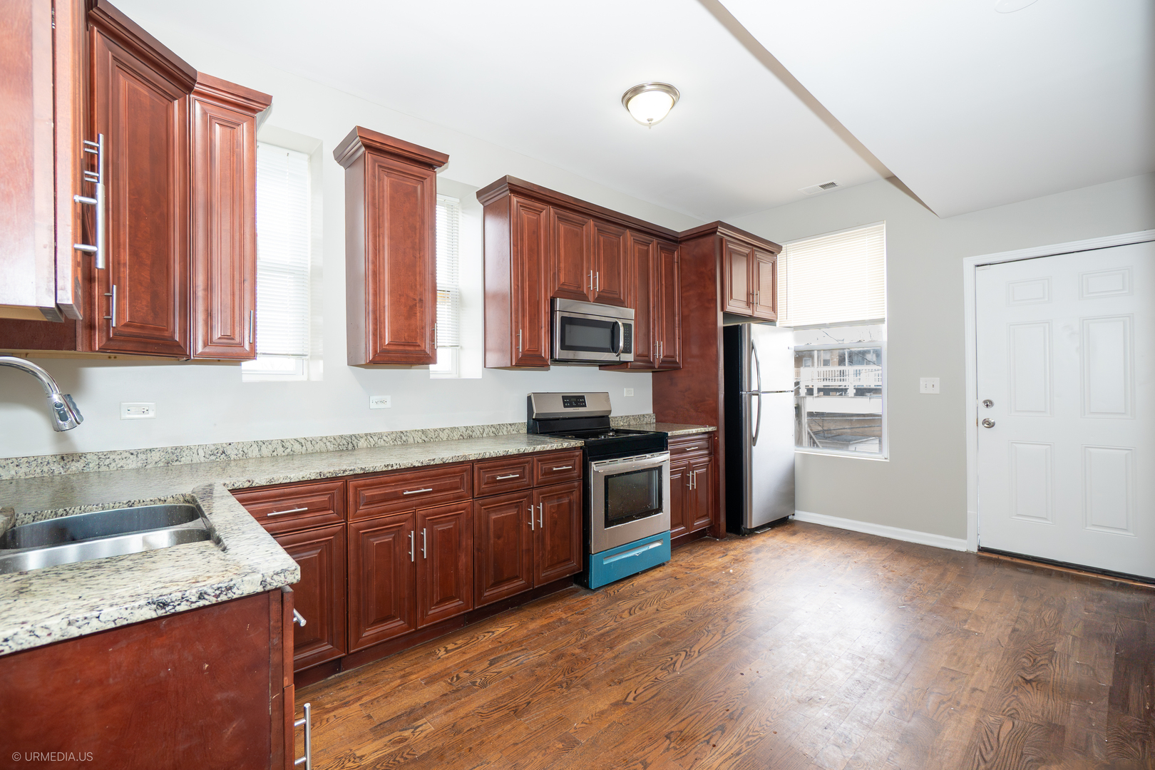 4326 South Calumet Avenue Chicago IL 60653