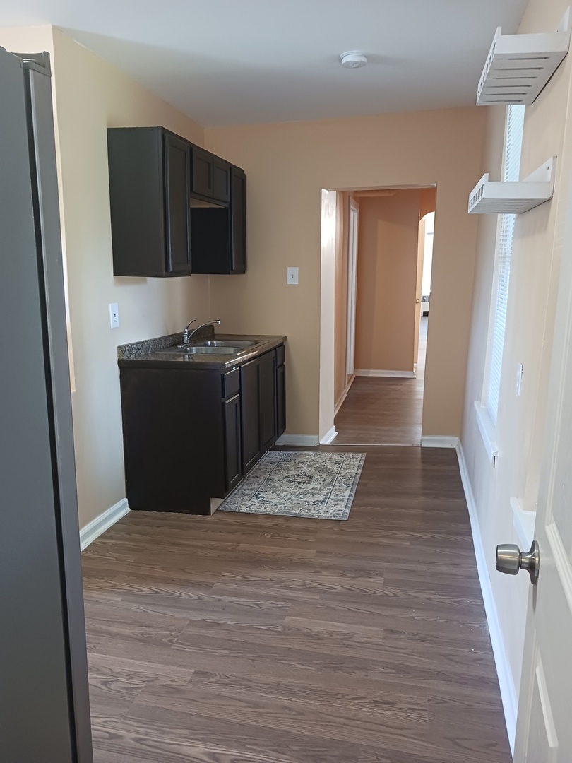 9154 South Yates Boulevard Chicago IL 60617
