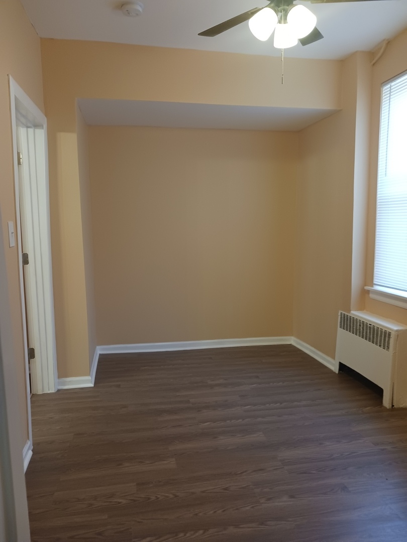 9154 South Yates Boulevard Chicago IL 60617