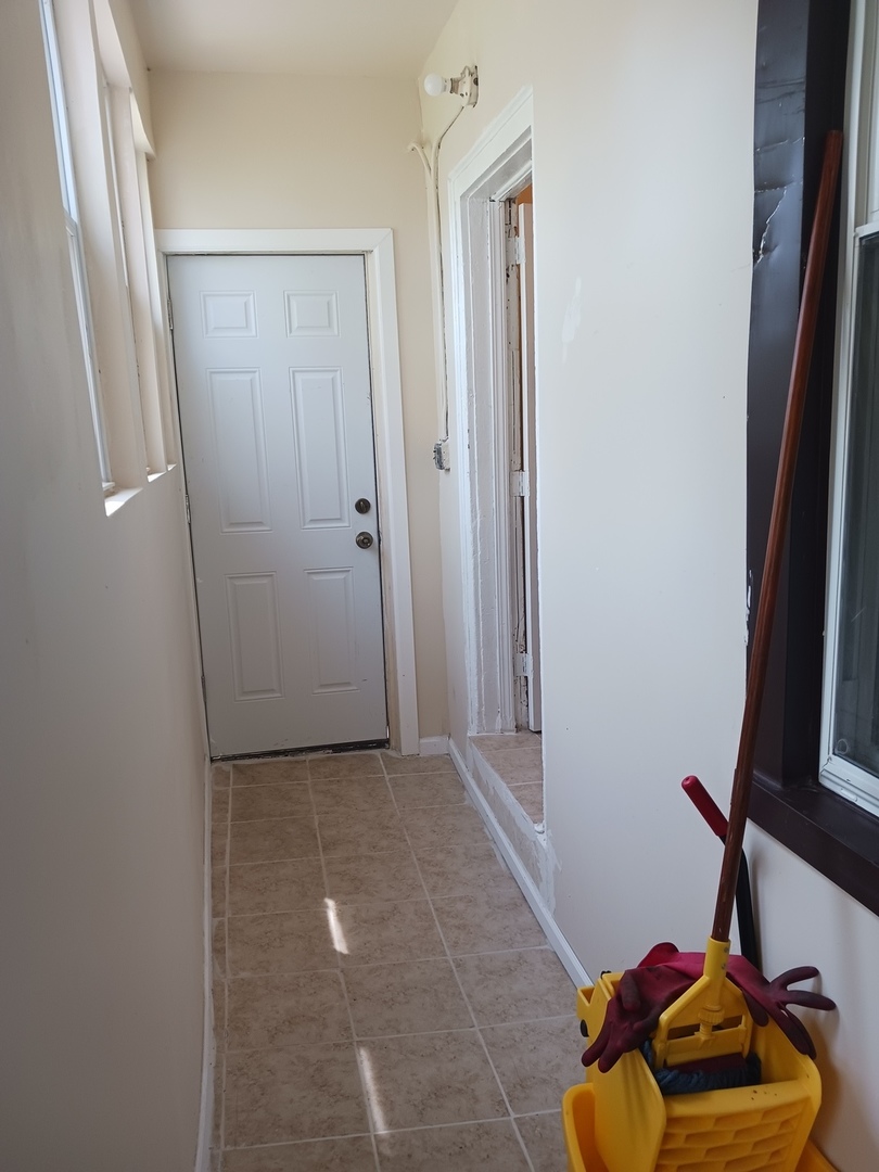 9154 South Yates Boulevard Chicago IL 60617