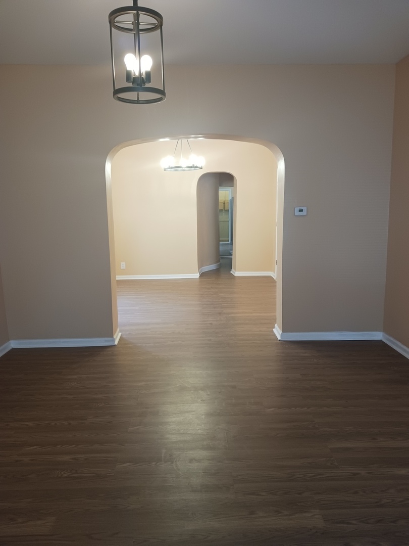 9154 South Yates Boulevard Chicago IL 60617