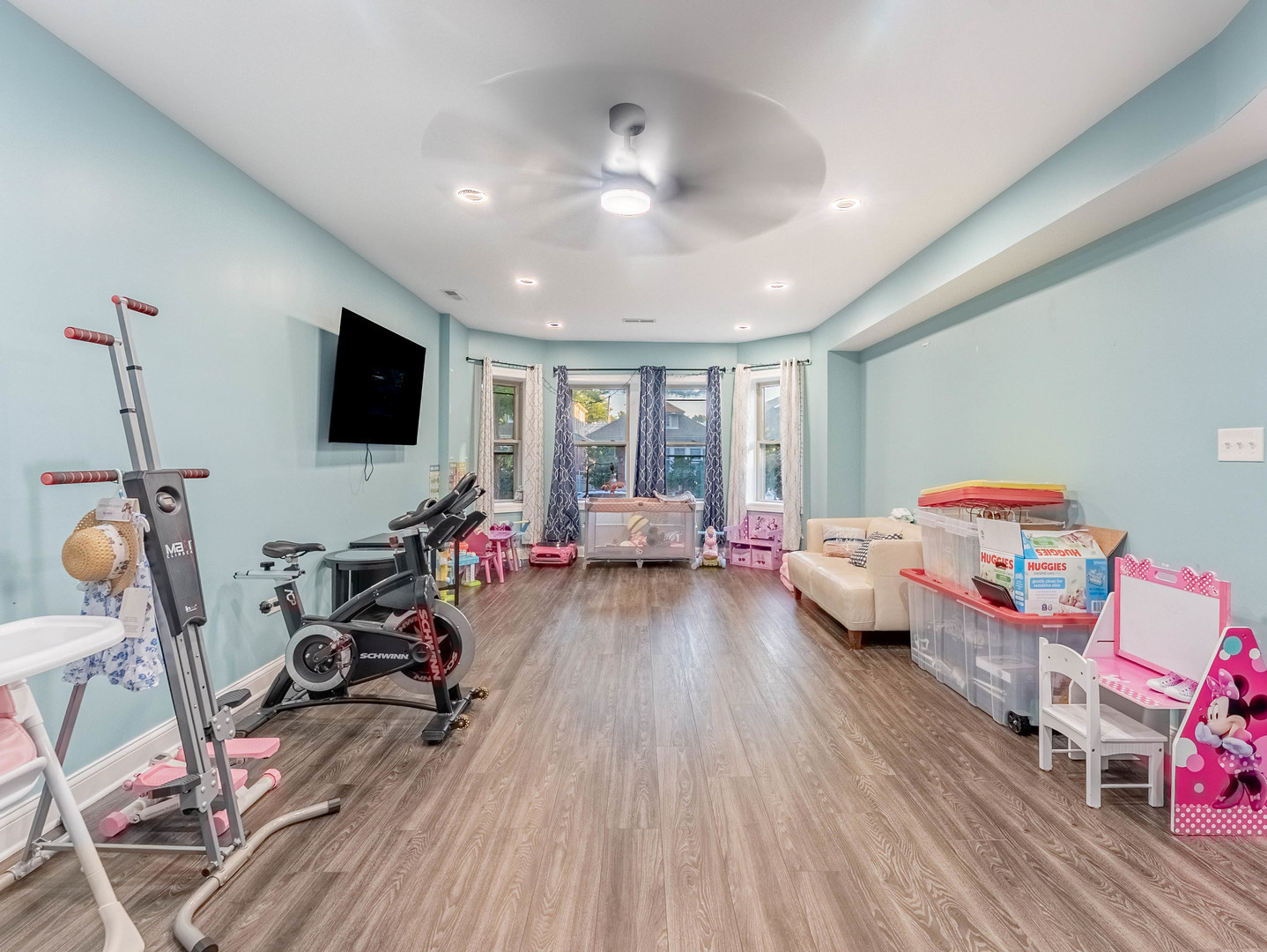 5330 West Drummond Place Chicago IL 60639