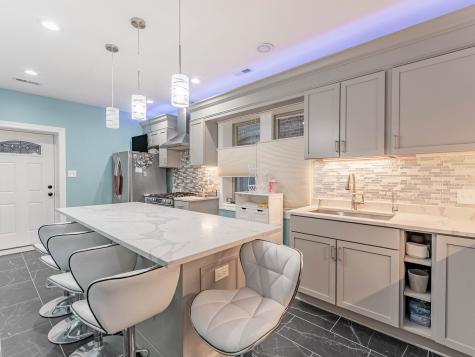 5330 West Drummond Place Chicago IL 60639