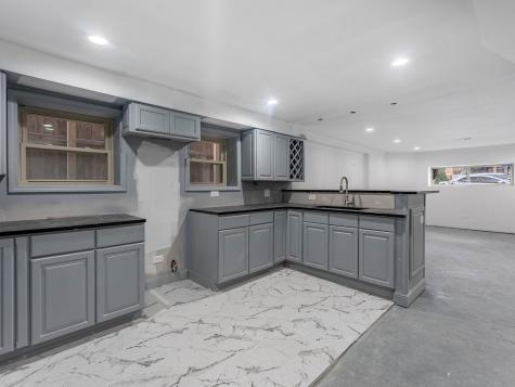 5330 West Drummond Place Chicago IL 60639