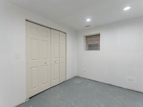 5330 West Drummond Place Chicago IL 60639