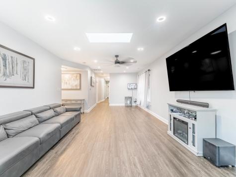 5330 West Drummond Place Chicago IL 60639