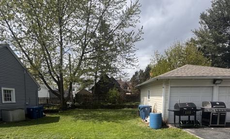 209 South Commonwealth Avenue Aurora IL 60506