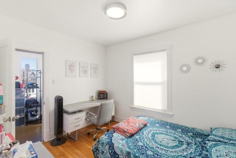 4462 West Wilson Avenue Chicago IL 60630