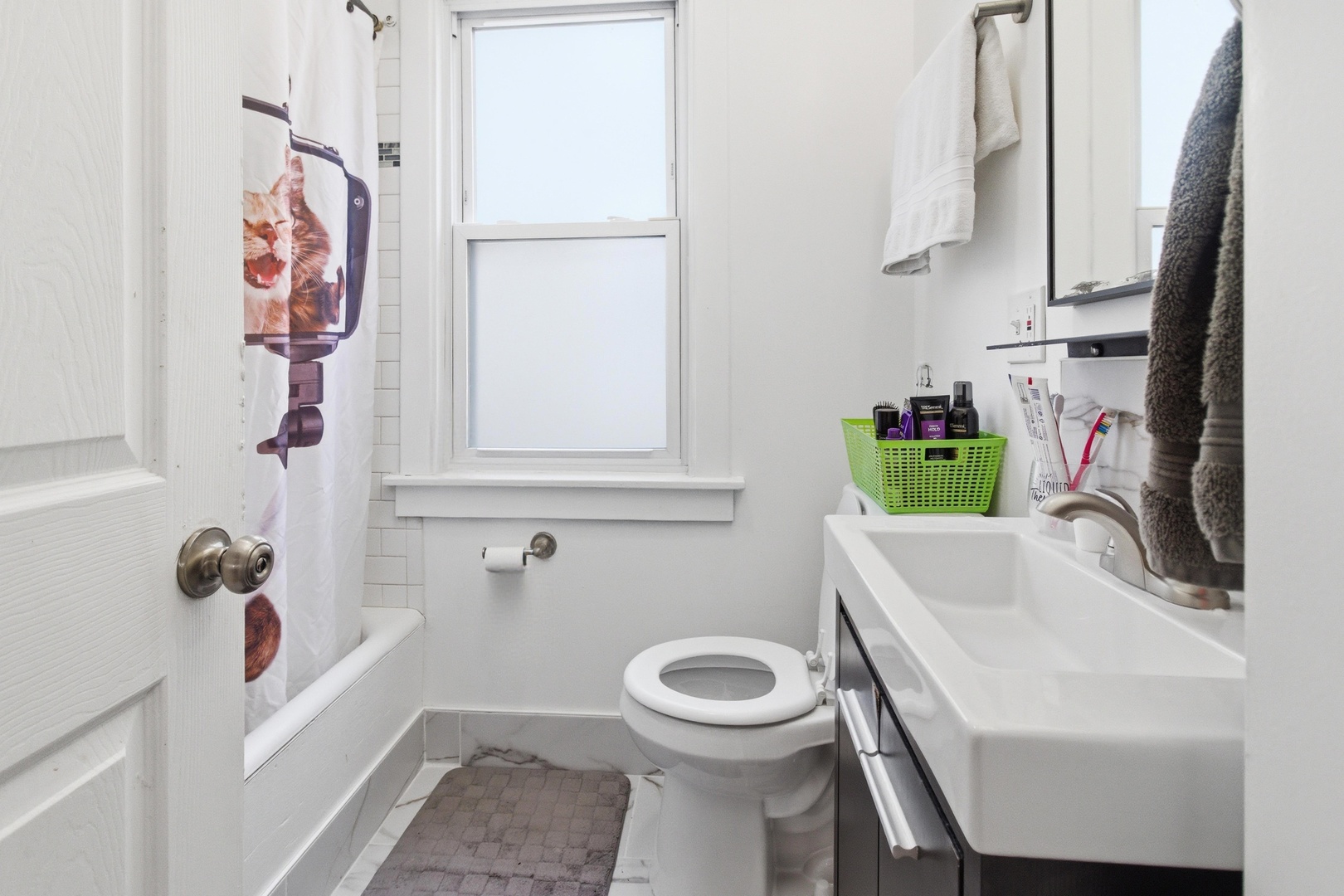 4462 West Wilson Avenue Chicago IL 60630