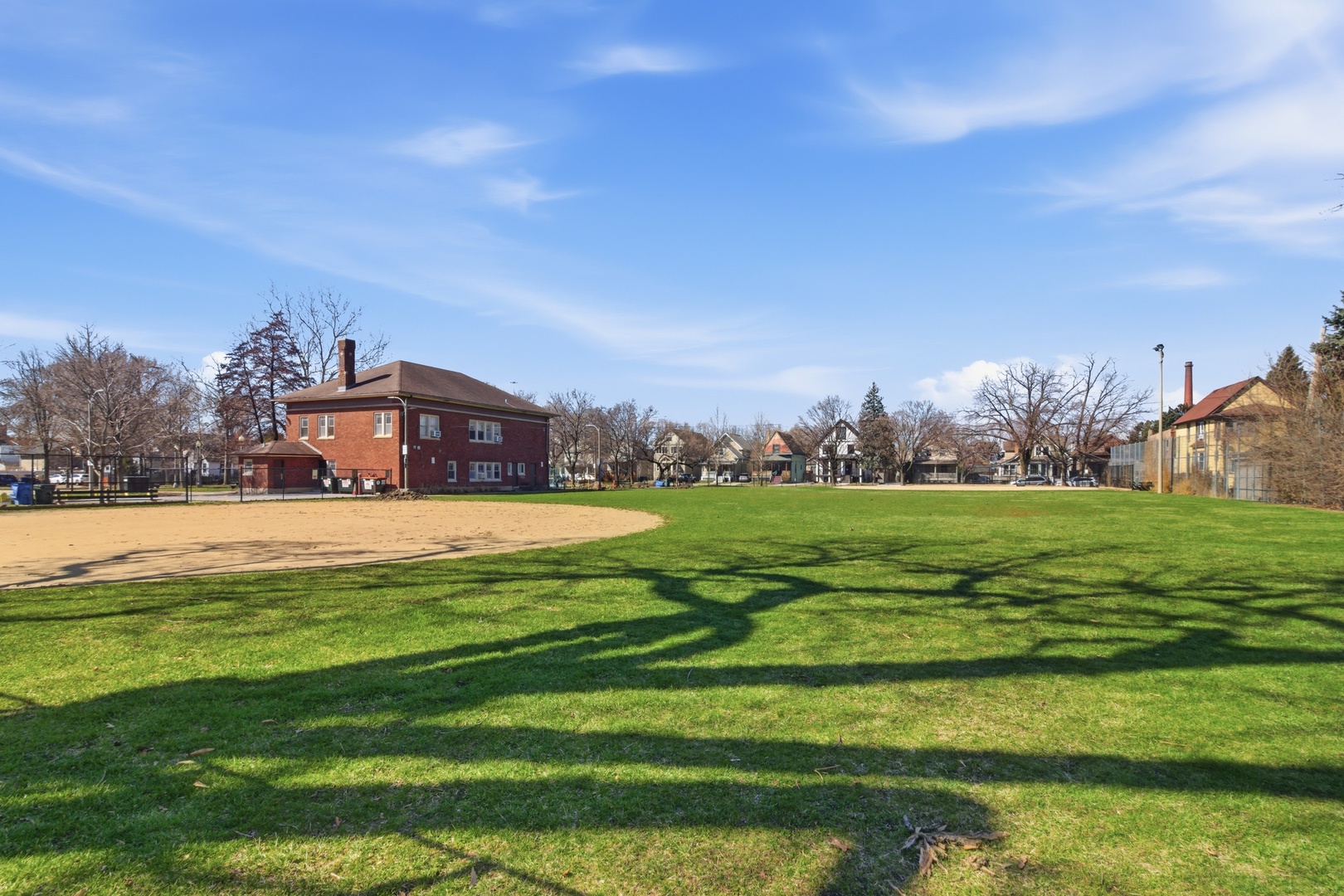 4462 West Wilson Avenue Chicago IL 60630