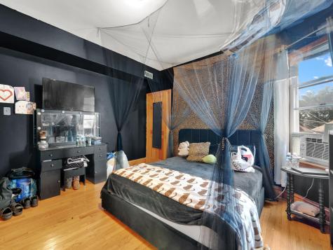 3529 West 63rd Place Chicago IL 60629