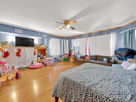 3529 West 63rd Place Chicago IL 60629