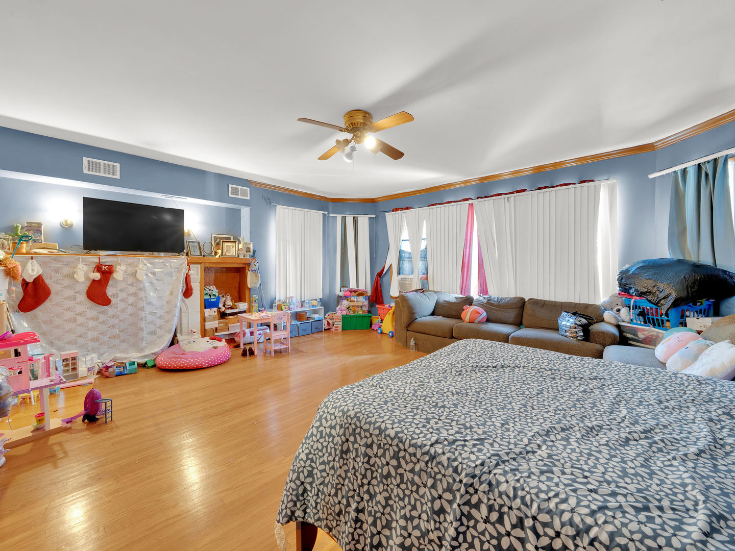 3529 West 63rd Place Chicago IL 60629