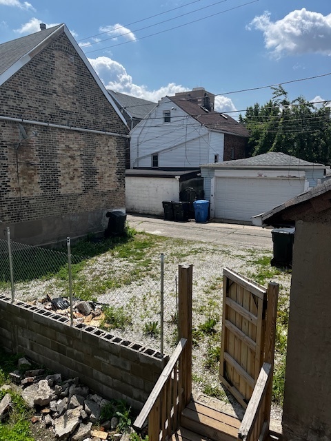 2911 West 25th Street Chicago IL 60623