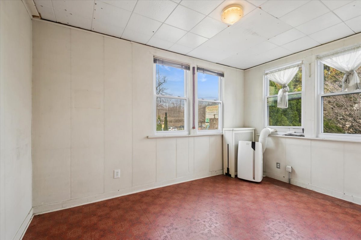 1762 West Morse Avenue Chicago IL 60626