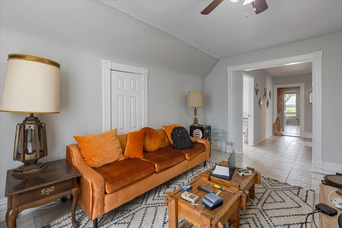 1634 North Sawyer Avenue Chicago IL 60647