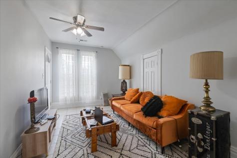1634 North Sawyer Avenue Chicago IL 60647