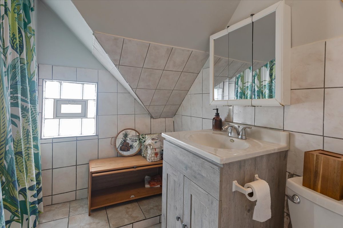 1634 North Sawyer Avenue Chicago IL 60647