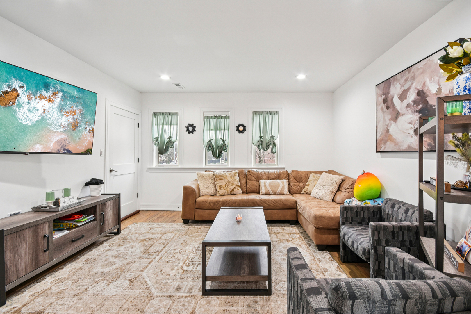 3806 West Armitage Avenue Chicago IL 60647