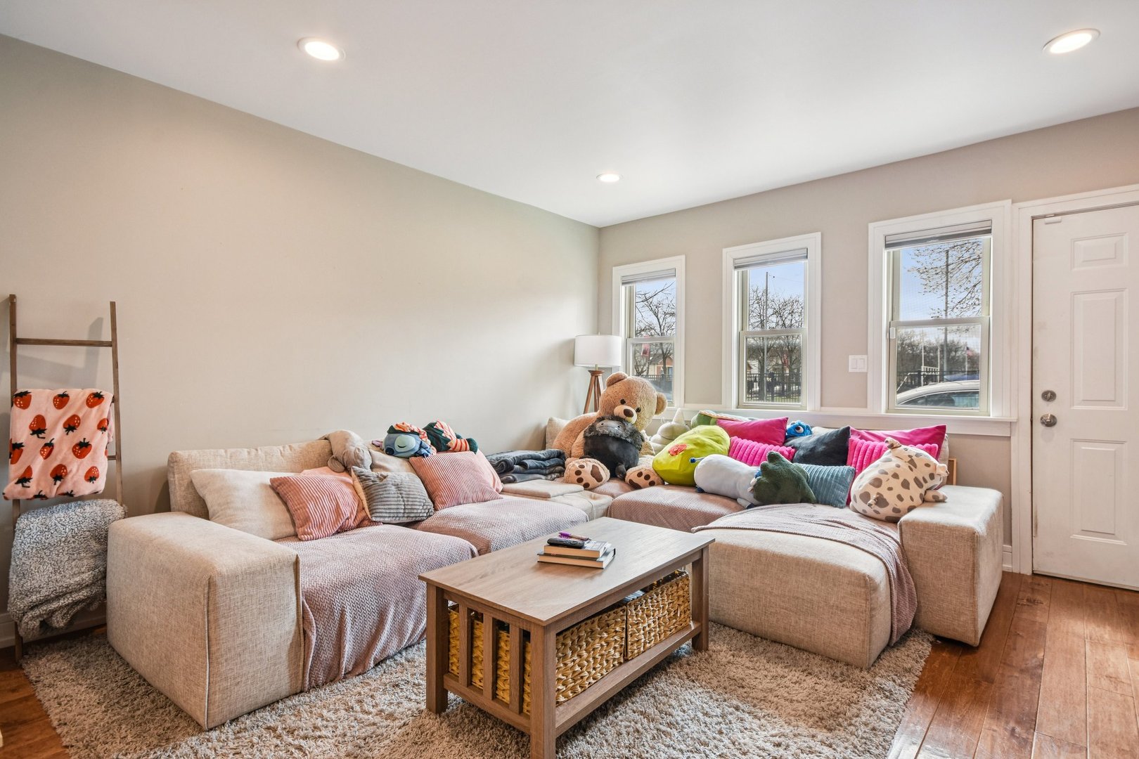 3806 West Armitage Avenue Chicago IL 60647