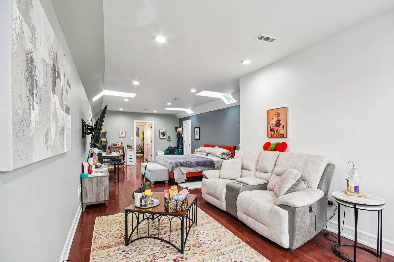 3806 West Armitage Avenue Chicago IL 60647