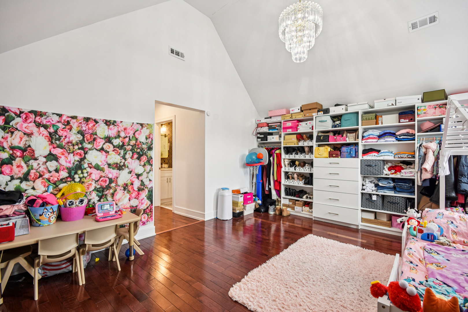 3806 West Armitage Avenue Chicago IL 60647