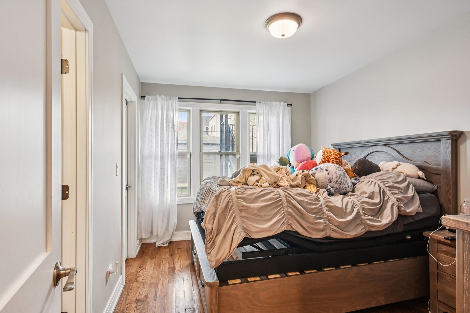 3806 West Armitage Avenue Chicago IL 60647
