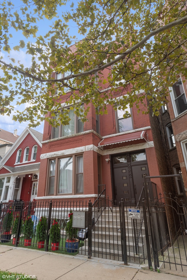 2633 West Potomac Avenue Chicago IL 60622