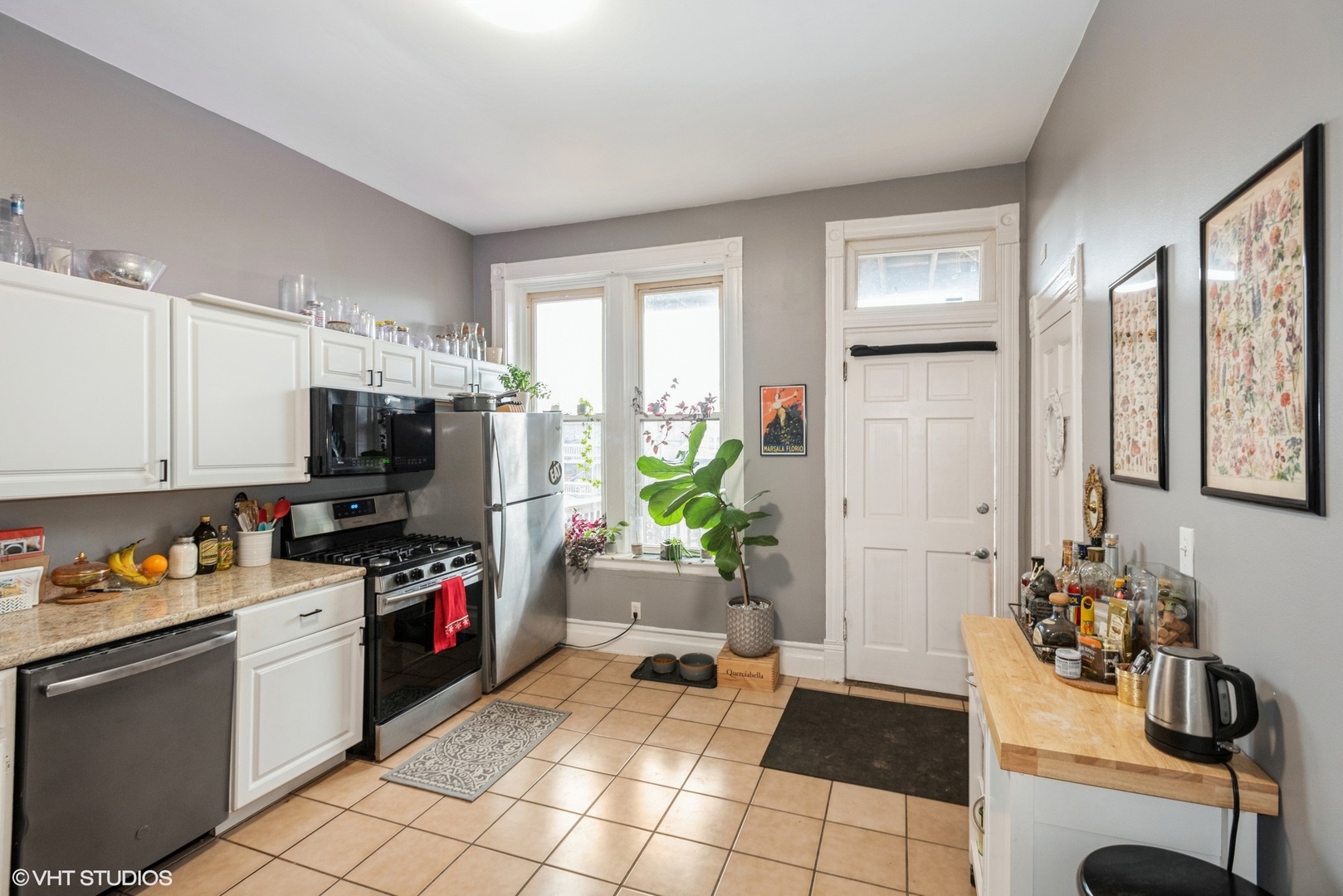 2633 West Potomac Avenue Chicago IL 60622
