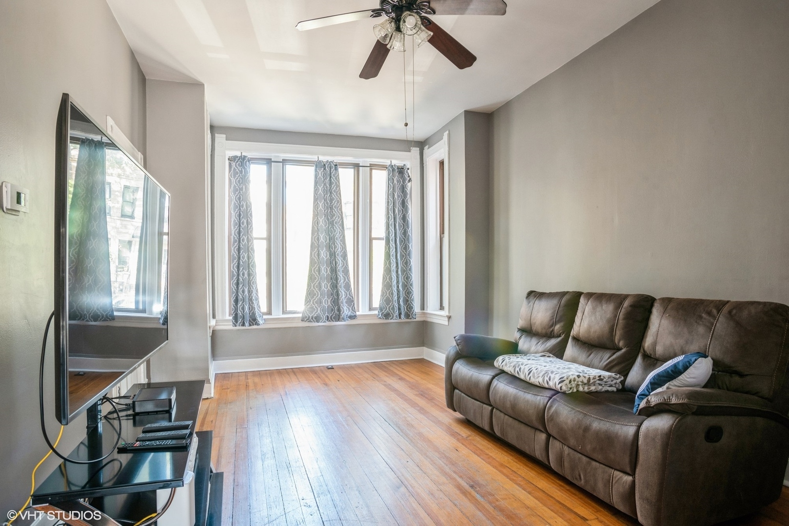 2633 West Potomac Avenue Chicago IL 60622
