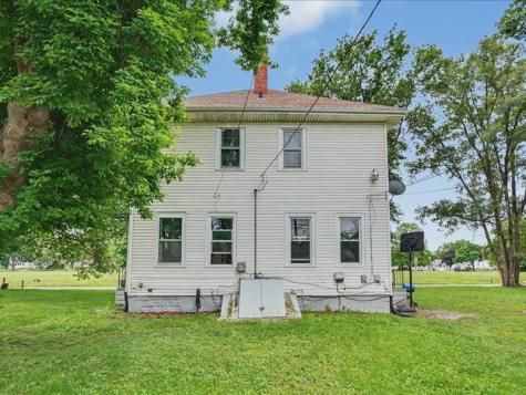 921 12 Avenue Rock Island IL 61201