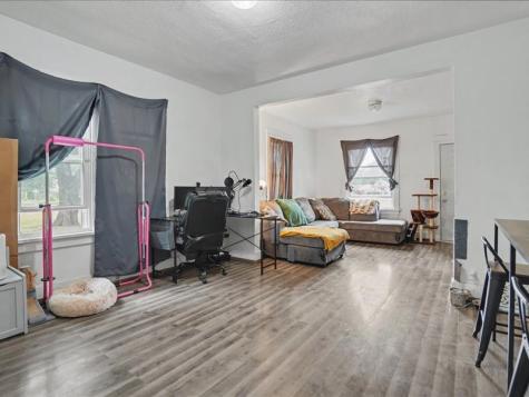 921 12 Avenue Rock Island IL 61201