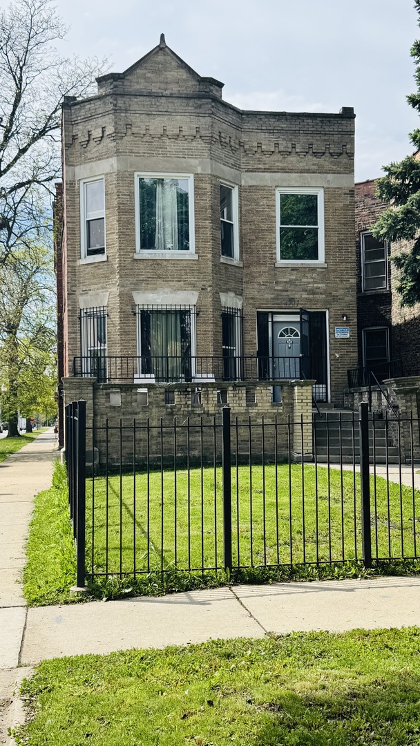 4701 West West End Avenue Chicago IL 60644