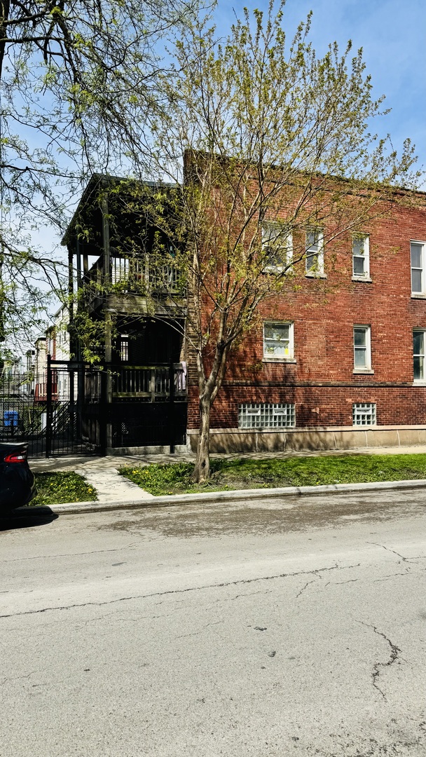 4701 West West End Avenue Chicago IL 60644